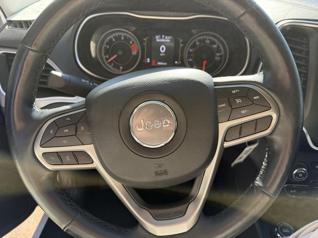 used 2019 Jeep Cherokee car, priced at $16,544