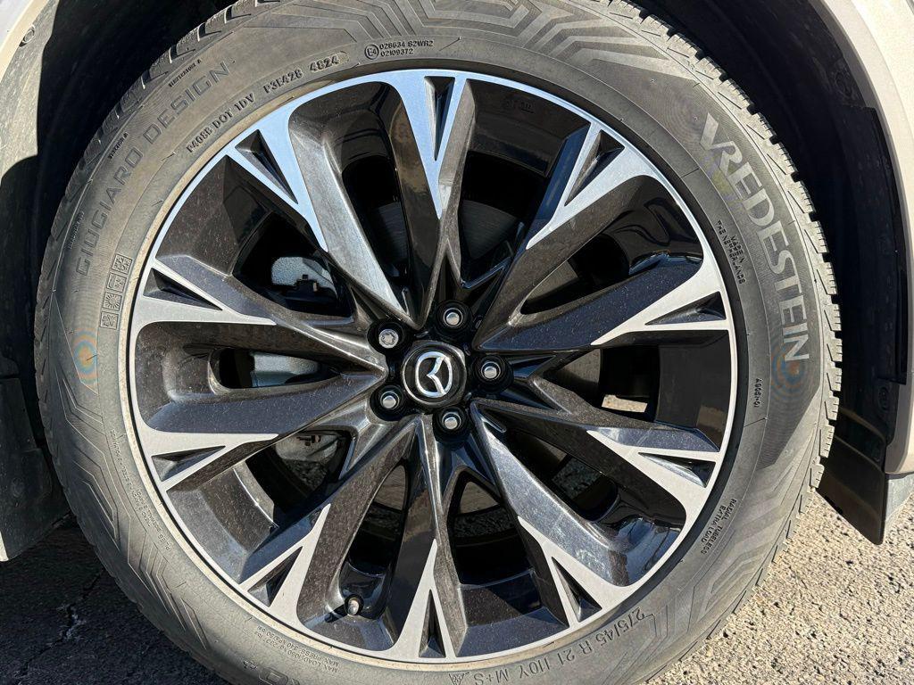 used 2024 Mazda CX-90 car, priced at $41,126