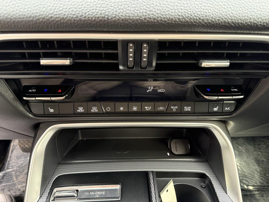 used 2024 Mazda CX-90 car, priced at $29,624