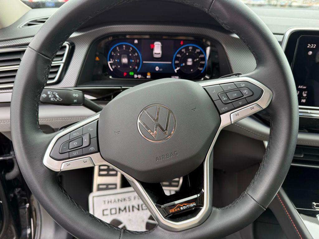 used 2024 Volkswagen Atlas car, priced at $36,326