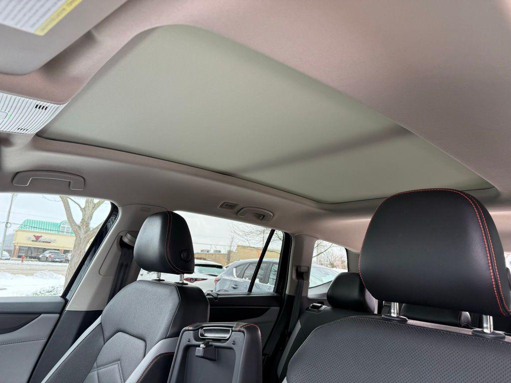 used 2024 Volkswagen Atlas car, priced at $36,326