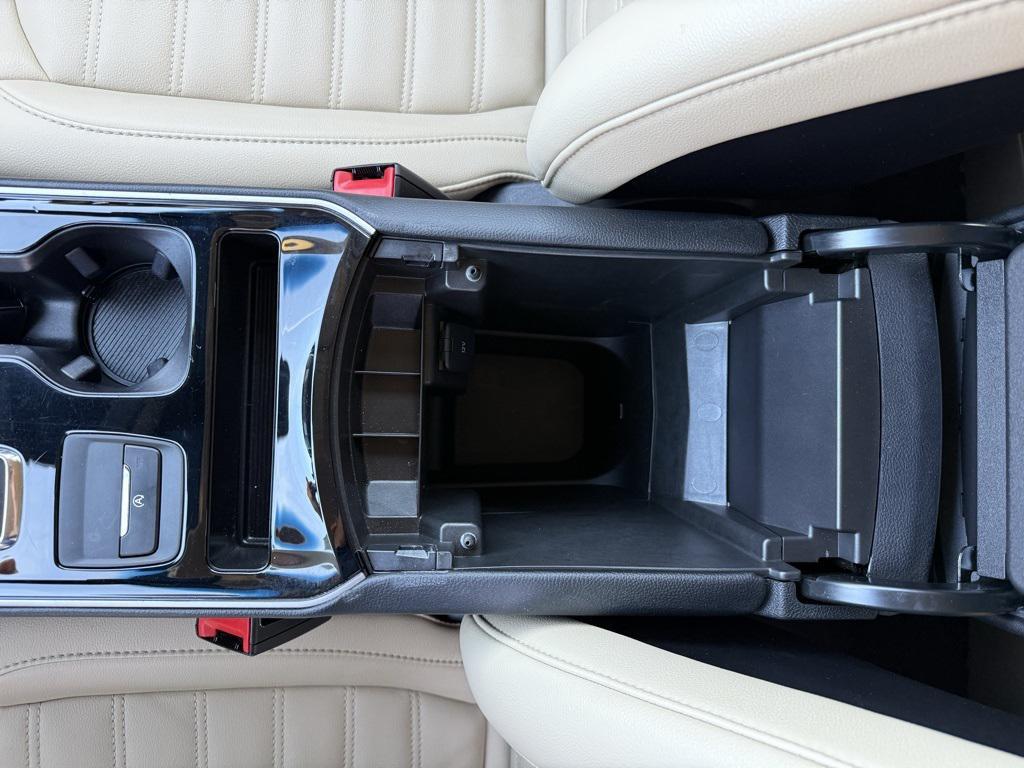 used 2019 Ford Edge car, priced at $17,442