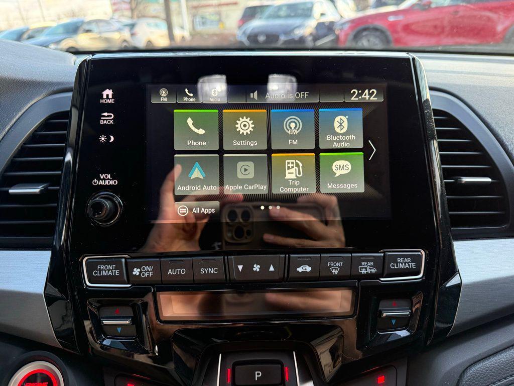 used 2024 Honda Odyssey car, priced at $29,926