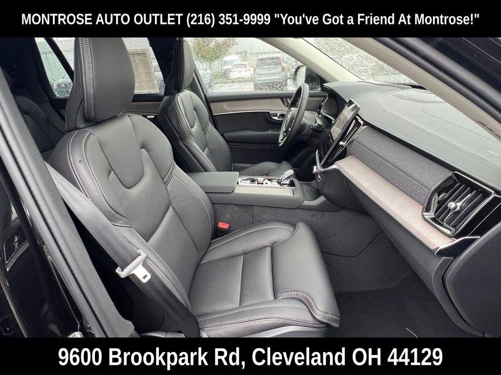 new 2026 Volvo XC90 car, priced at $75,155