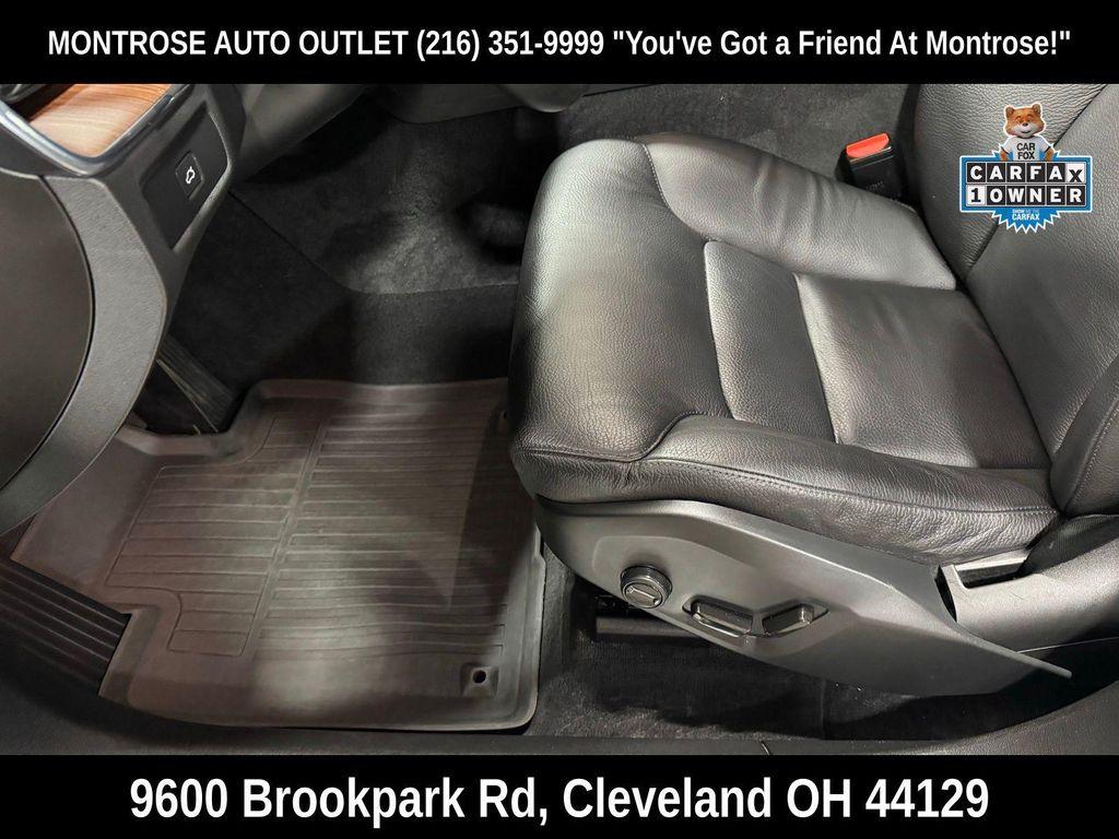 used 2023 Volvo XC60 car, priced at $35,800