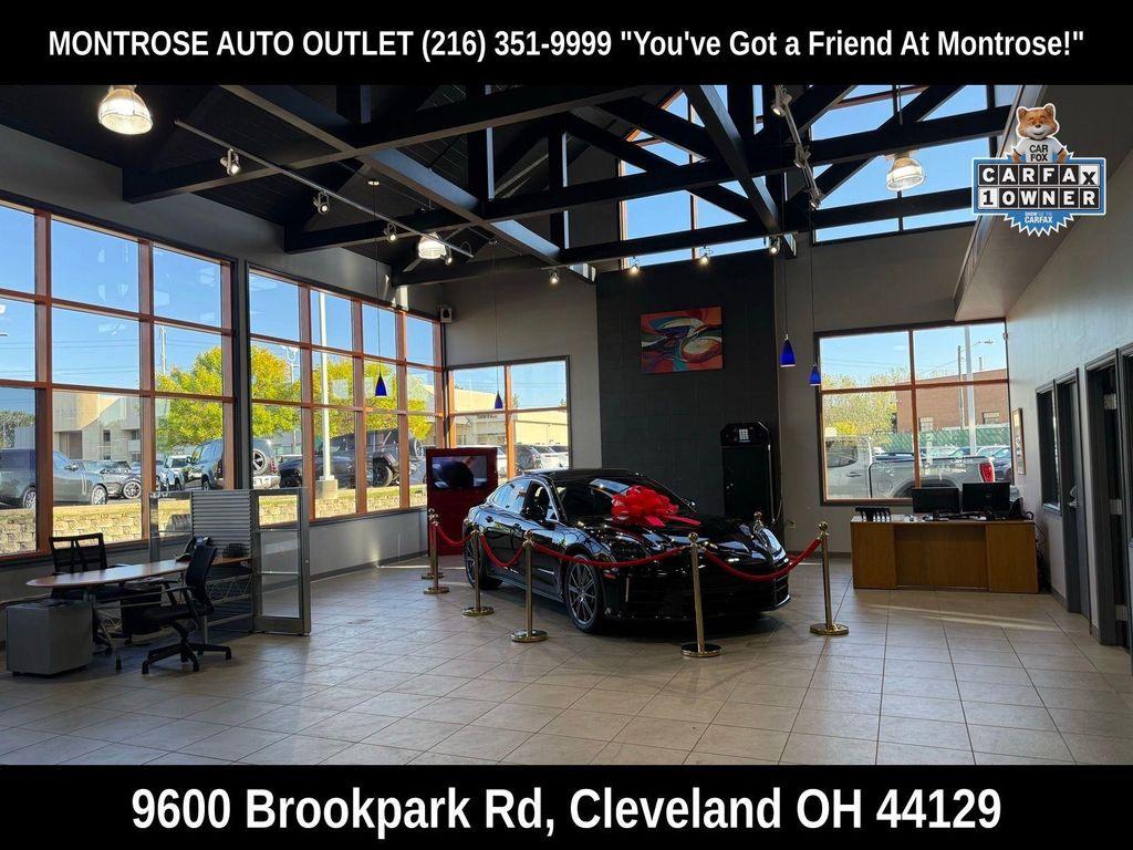 used 2024 Buick Encore GX car, priced at $20,556