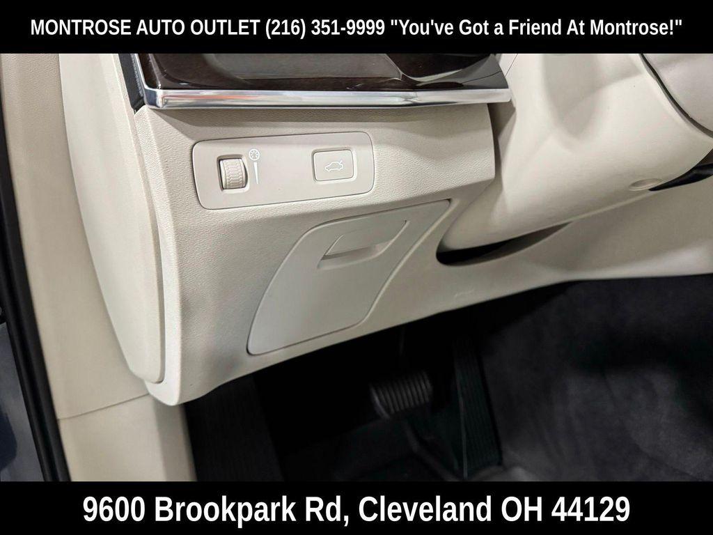 used 2019 Volvo XC90 car, priced at $24,676