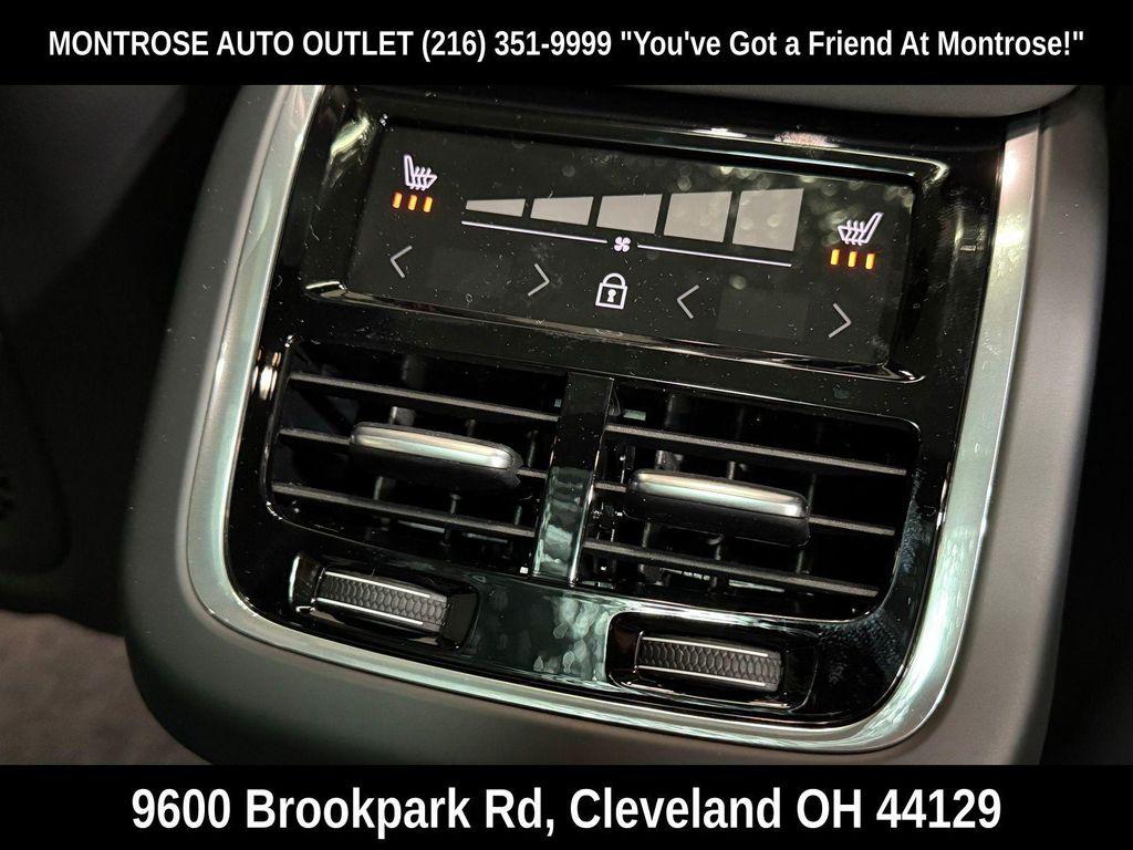 new 2026 Volvo XC60 car, priced at $64,060