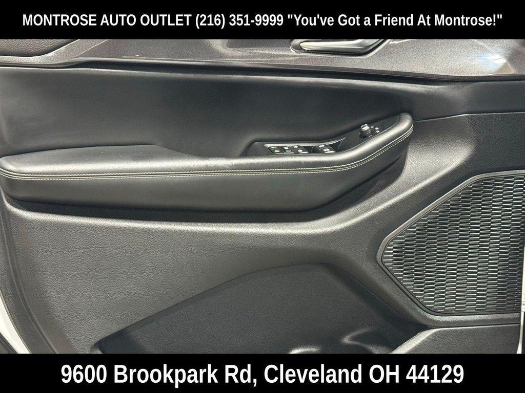 used 2023 Jeep Grand Cherokee car, priced at $25,915