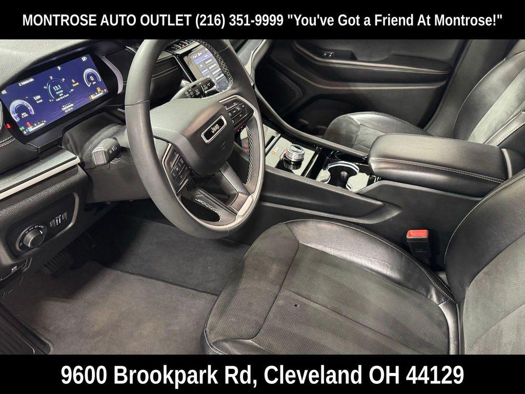 used 2023 Jeep Grand Cherokee car, priced at $25,915