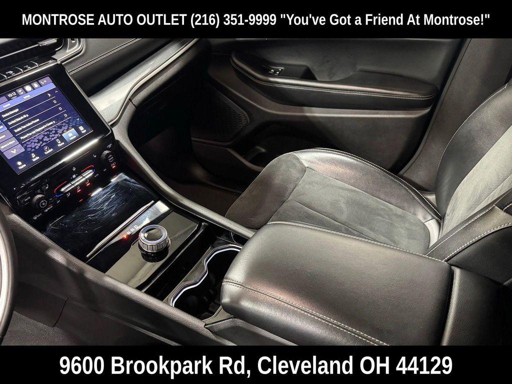 used 2023 Jeep Grand Cherokee car, priced at $25,915
