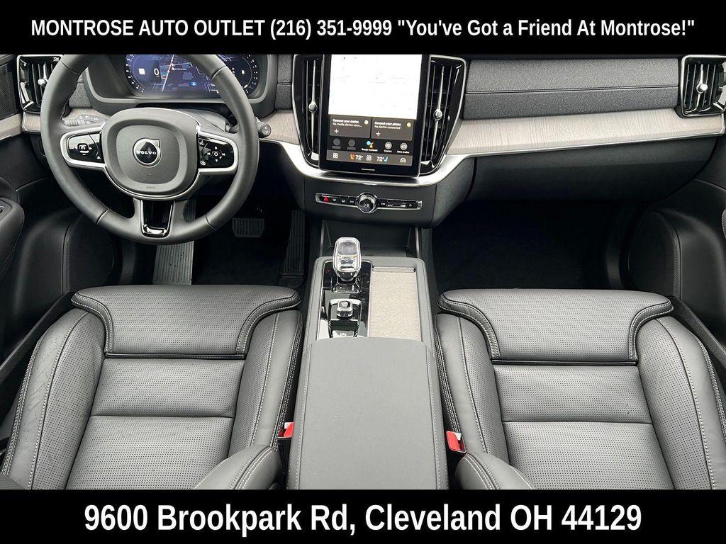 new 2026 Volvo XC90 car, priced at $75,155