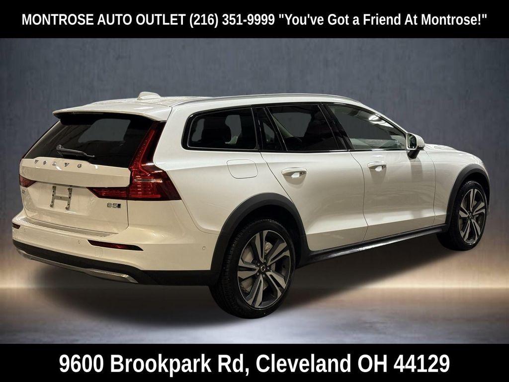 new 2026 Volvo V60 Cross Country car, priced at $57,545