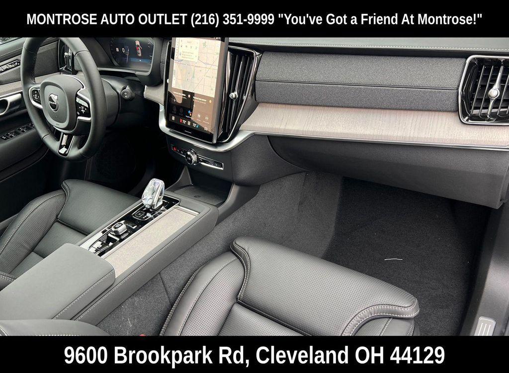 new 2026 Volvo XC90 car, priced at $75,950