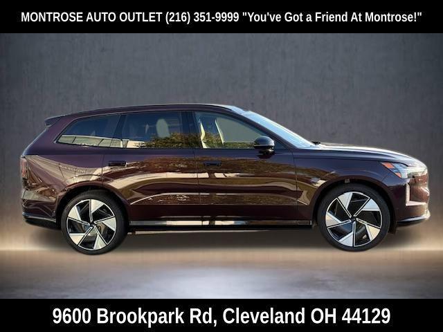 new 2025 Volvo EX90 car, priced at $95,140