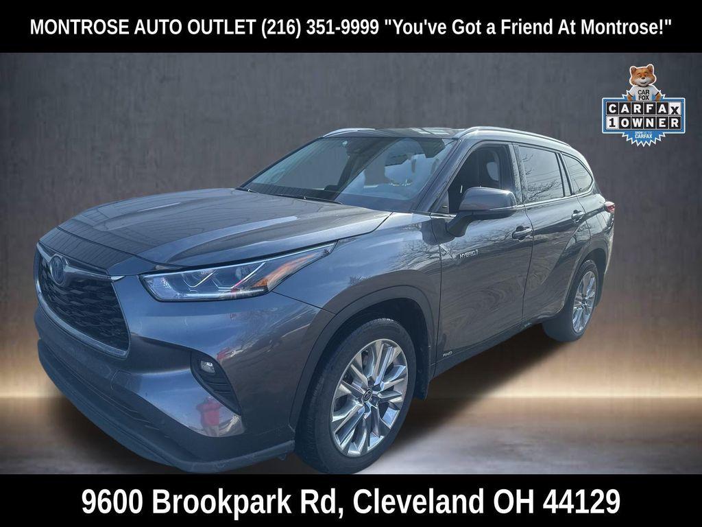 used 2020 Toyota Highlander Hybrid car, priced at $27,211