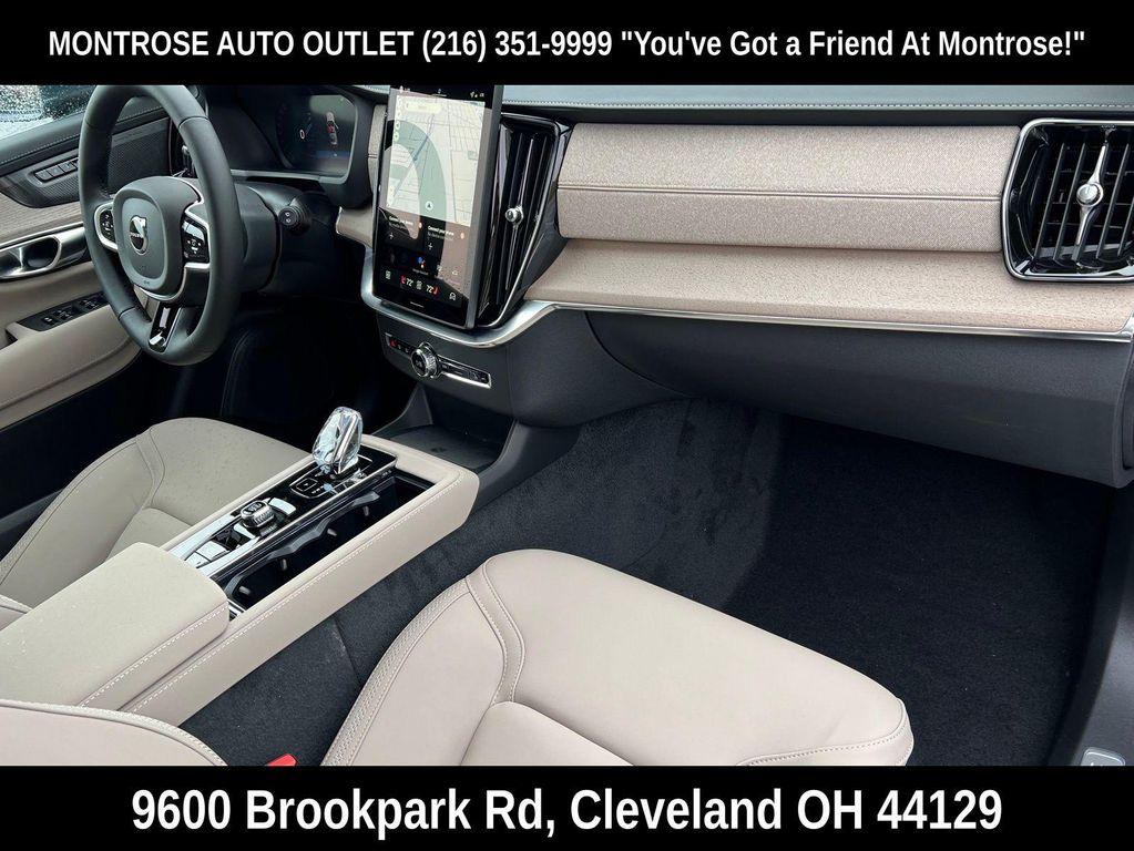 new 2026 Volvo XC90 car, priced at $71,825