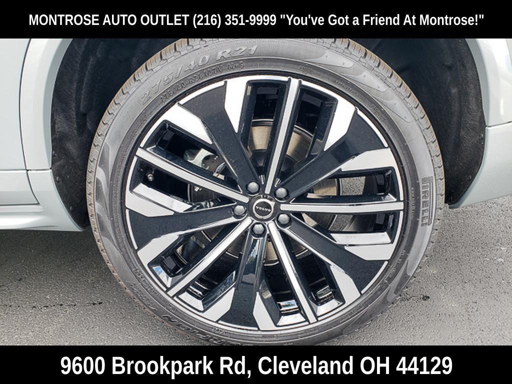 new 2026 Volvo XC90 car, priced at $71,825