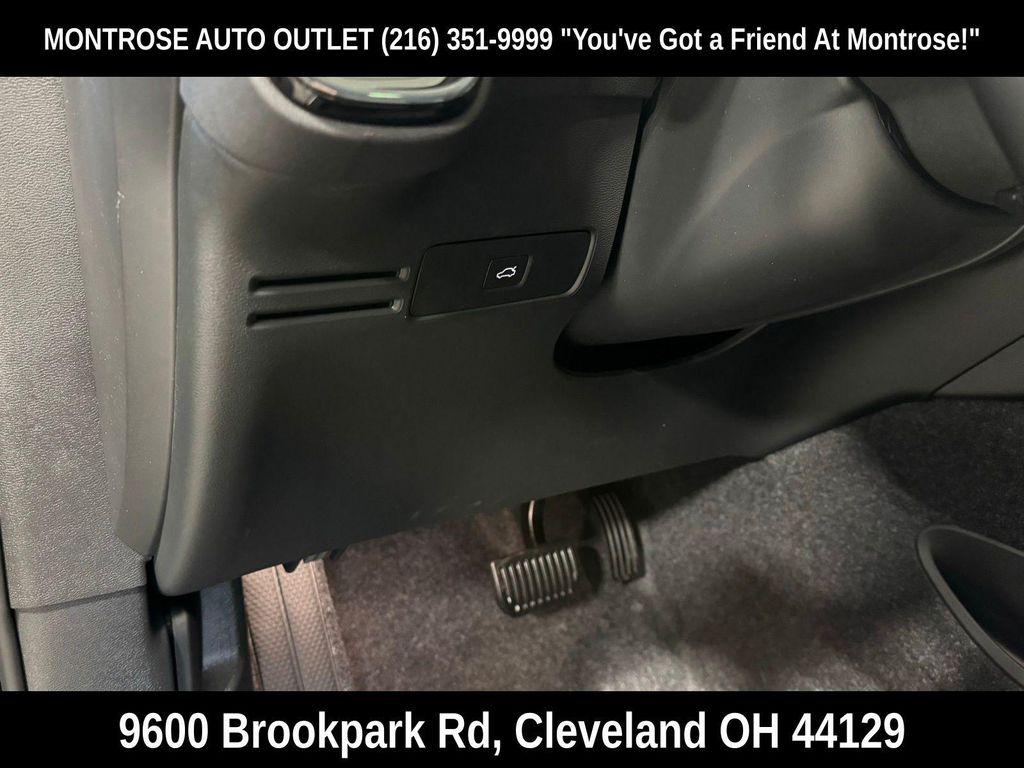 new 2026 Volvo XC40 car, priced at $48,110