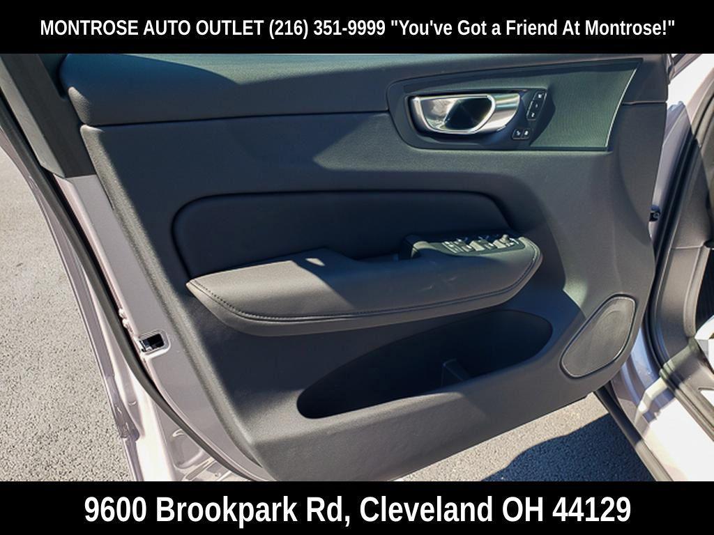 new 2026 Volvo XC60 car, priced at $57,985