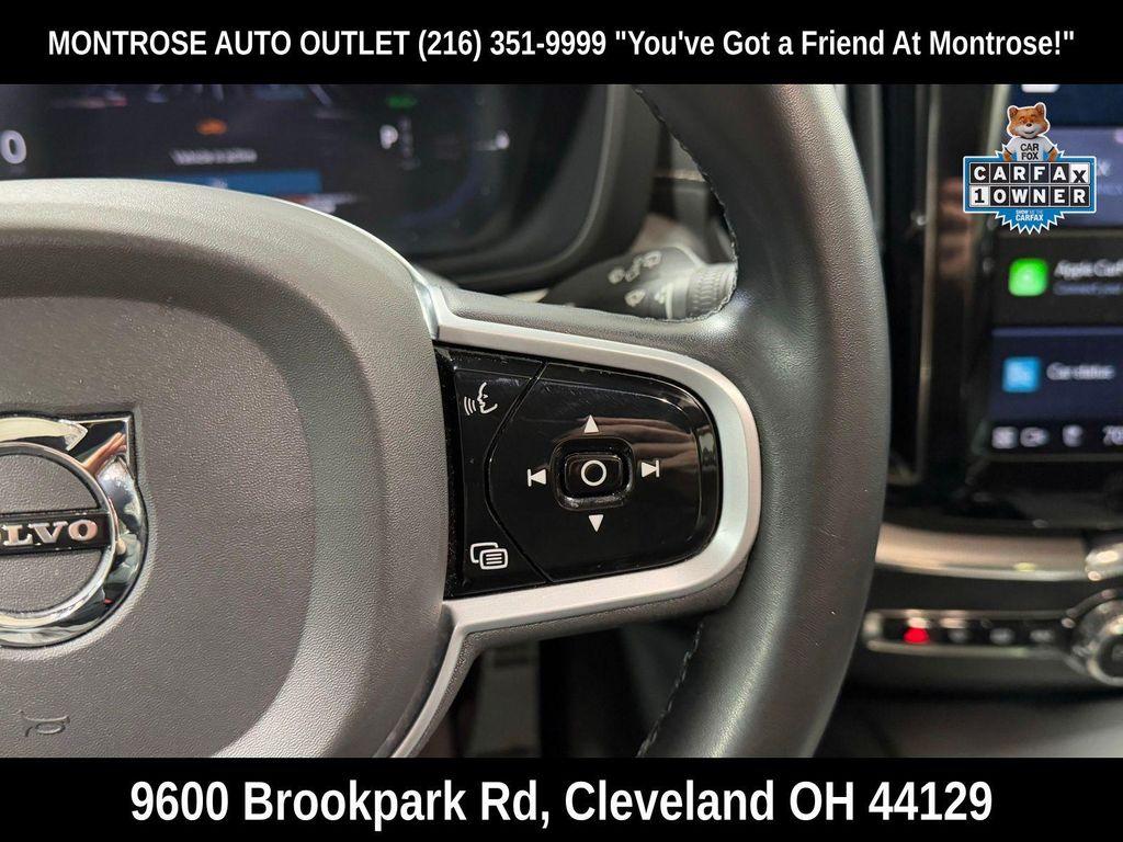 used 2022 Volvo XC60 Recharge Plug-In Hybrid car, priced at $31,417