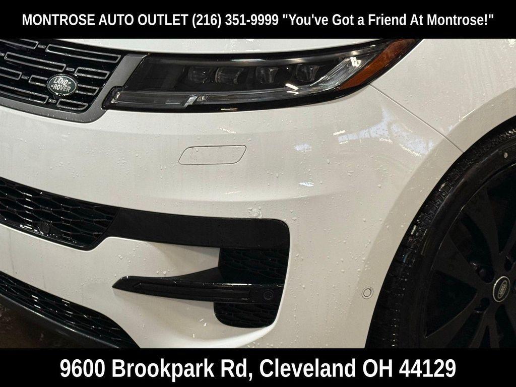 new 2025 Land Rover Range Rover Sport car, priced at $92,715