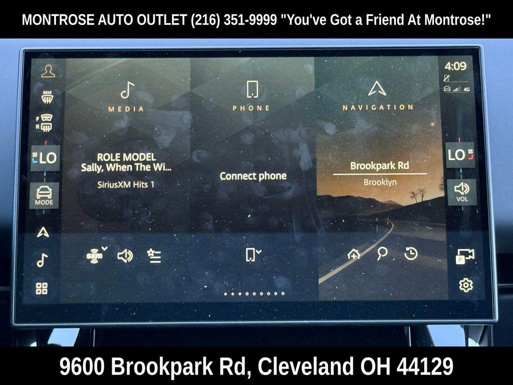 new 2025 Land Rover Range Rover Sport car, priced at $92,715