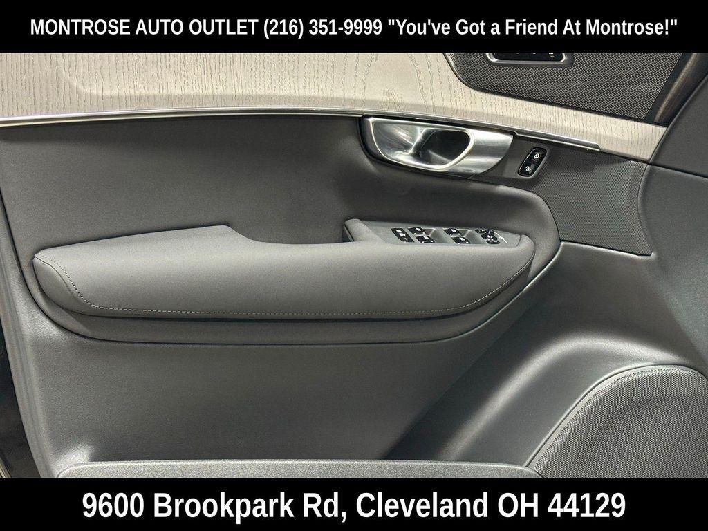 new 2026 Volvo XC90 car, priced at $75,270