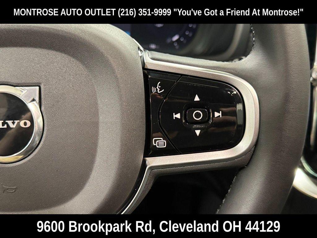 new 2026 Volvo XC90 car, priced at $75,270