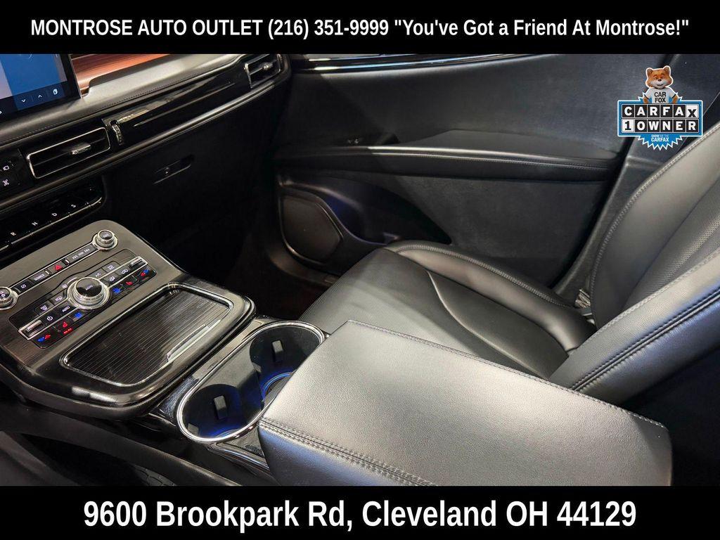 used 2021 Lincoln Nautilus car, priced at $31,111