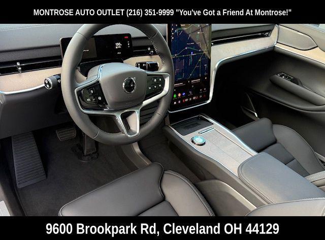 new 2025 Volvo EX90 car, priced at $93,840