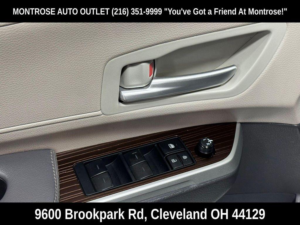 used 2022 Toyota Sienna car, priced at $39,851