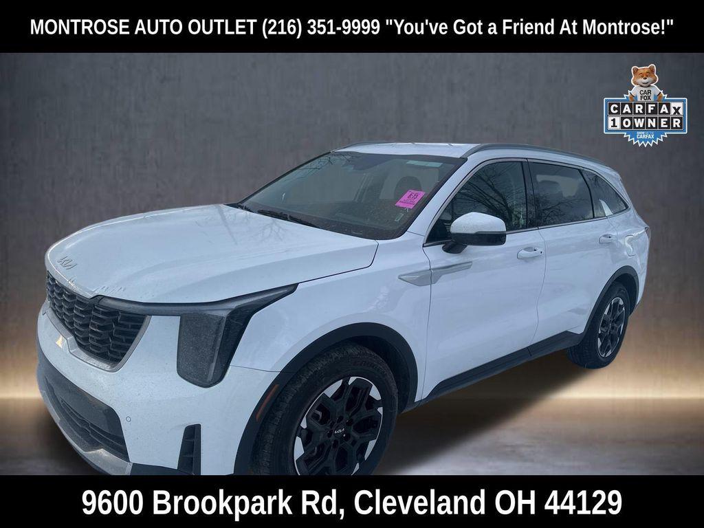 used 2024 Kia Sorento car, priced at $25,248