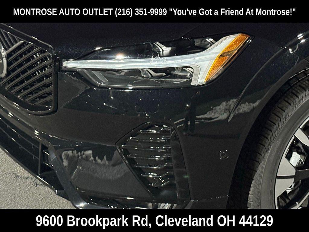 new 2026 Volvo XC60 car, priced at $57,985