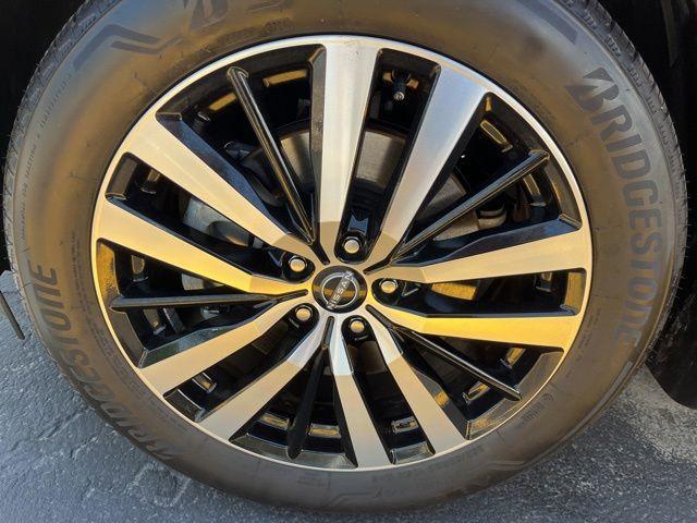used 2025 Nissan Pathfinder car, priced at $42,892