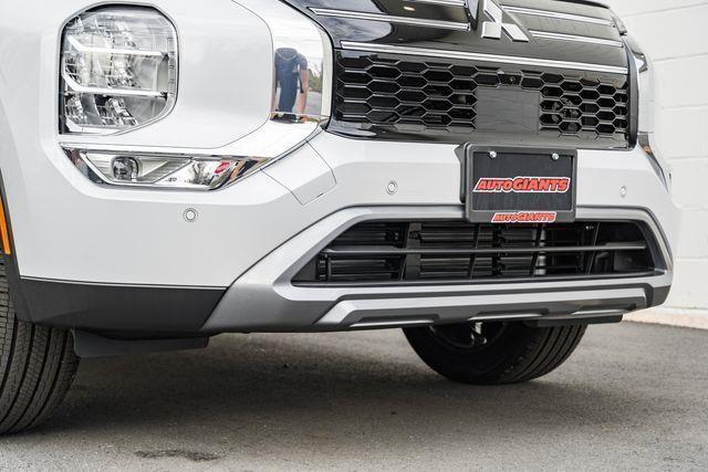 new 2025 Mitsubishi Outlander car, priced at $36,825