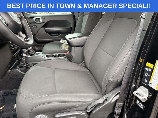 used 2023 Jeep Gladiator car, priced at $26,000