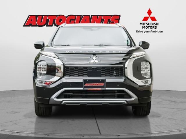 new 2025 Mitsubishi Outlander car, priced at $46,640