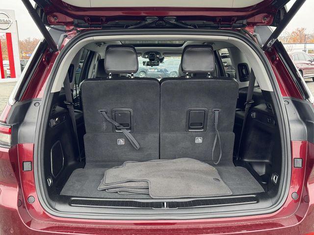 used 2022 Jeep Grand Cherokee L car, priced at $30,000