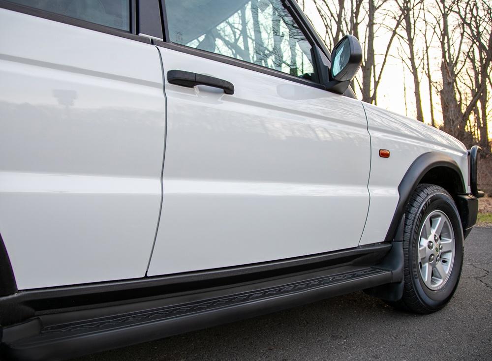used 2003 Land Rover Discovery car, priced at $29,950