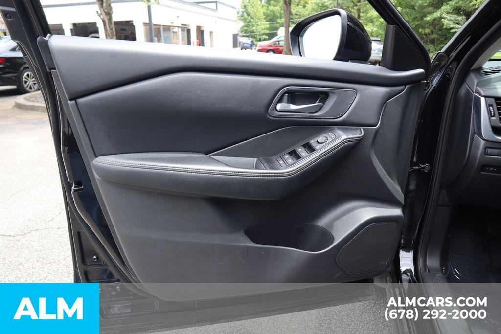 used 2025 Nissan Rogue car, priced at $21,464