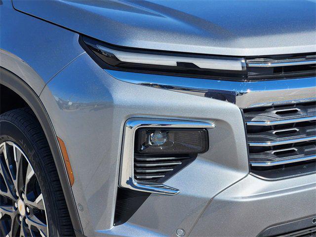 new 2026 Chevrolet Traverse car, priced at $48,329