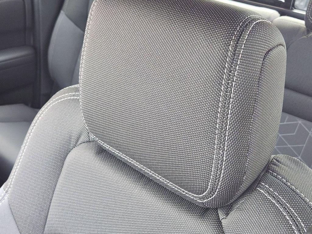 used 2025 Nissan Frontier car, priced at $31,002