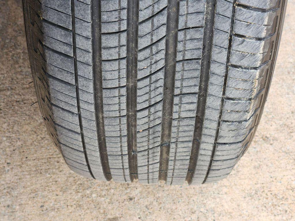 used 2025 Nissan Frontier car, priced at $31,002