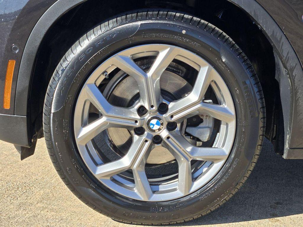 used 2021 BMW X3 car, priced at $19,999
