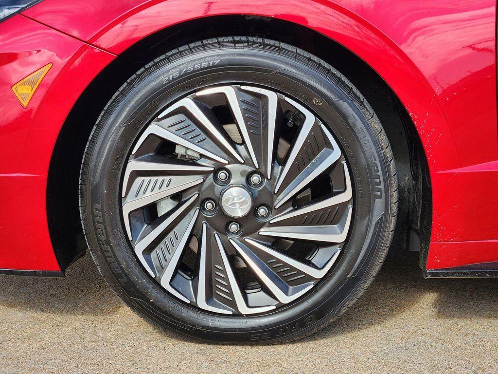 used 2021 Hyundai Sonata car, priced at $16,646