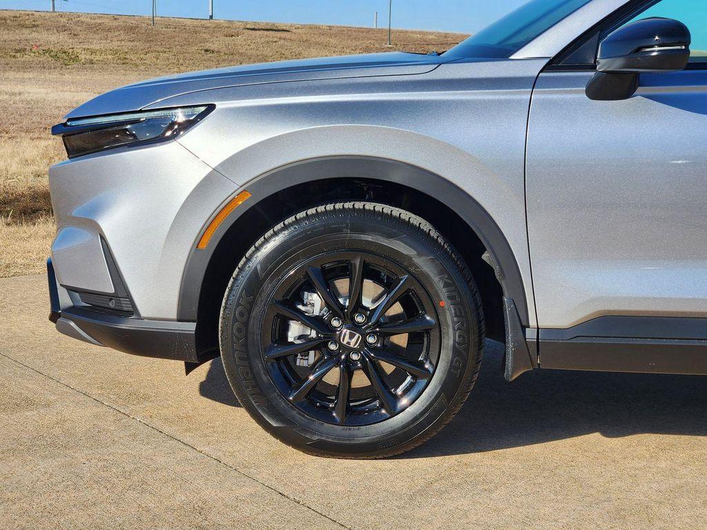 new 2026 Honda CR-V Hybrid car, priced at $39,583