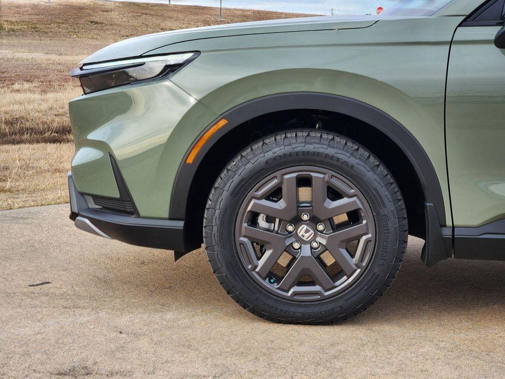 new 2026 Honda CR-V Hybrid car, priced at $38,648