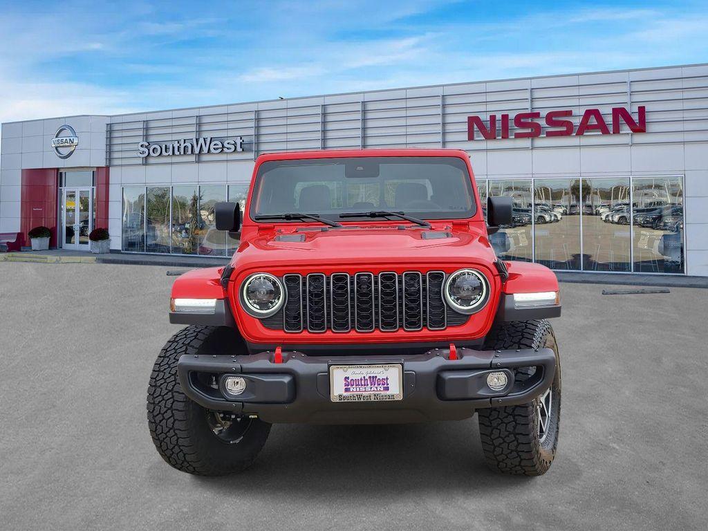 used 2025 Jeep Gladiator car, priced at $50,545