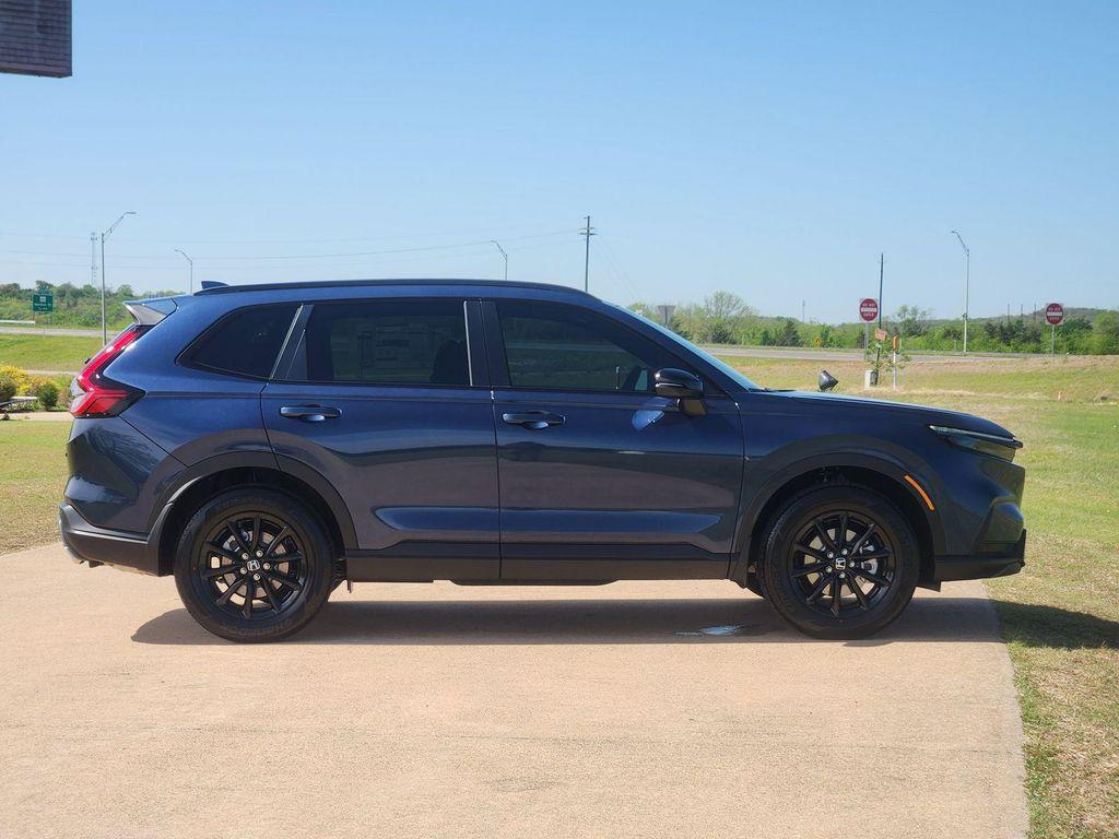 new 2026 Honda CR-V Hybrid car, priced at $39,583